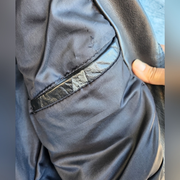 MGR GENIUNE Leather jacket - Picture 9 of 15